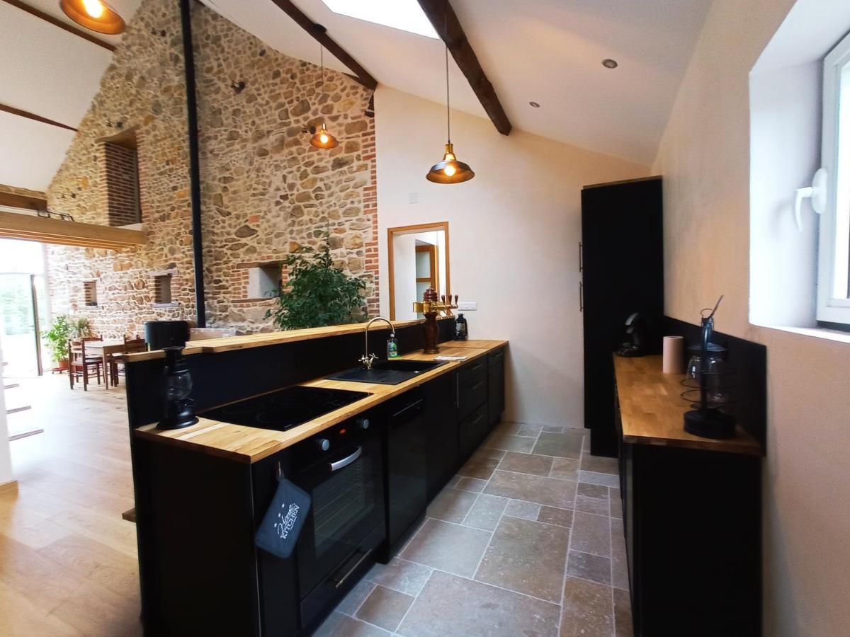 Villa La Grange de Marie à St Angel - Magnifique Grange Rénovée en loft pour 1 à 6 pers Saint-Angel  Esterno foto